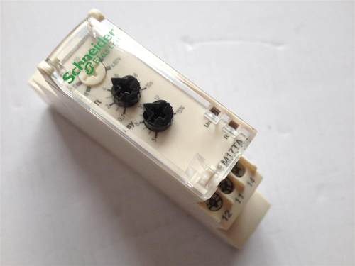 施耐德三相控制继电器RM17TA00