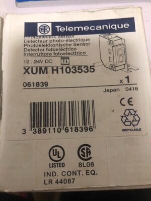 施耐德XUMH103535光电开关 全新原装拍前请询价