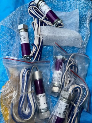 C7027A1023原装进口C7027A1031火焰探测器H全新原装拍前请询价