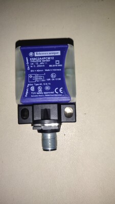 施耐德XS8C2A4PCM12 电感式接近开关 TELEME拍前请询价
