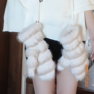 仿皮草挂脖毛绒大手套冬季 85折 氛围感女 新品