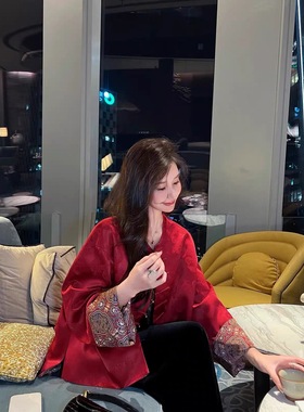 红色新中式国风高端唐装外套女2025年秋季新款高级感盘扣时尚上衣