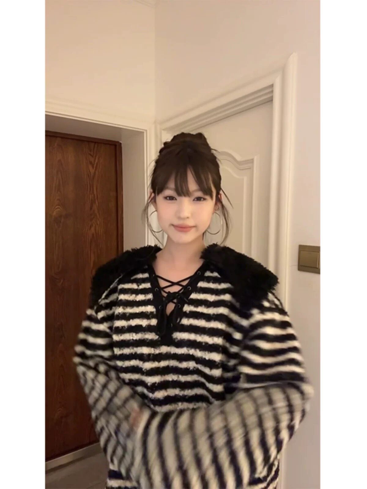 美式复古条纹毛衣女秋冬可拆卸毛领v领针织衫慵懒风宽松显瘦上衣