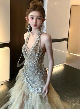 挂脖高端爆闪晚礼服女高级感生日年会轻奢千金风订婚宴鱼尾婚纱裙