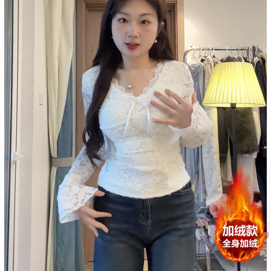 纯欲辣妹性感v领上衣女春秋喇叭袖磨毛加绒蕾丝打底衫内搭可外穿