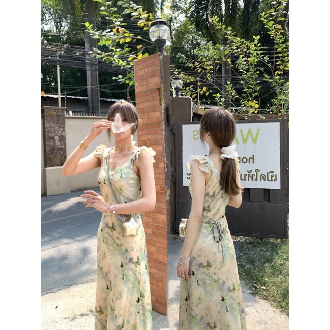 连衣裙女早春新款v领小飞袖碎花长裙法式田园风系带收腰鱼尾裙子