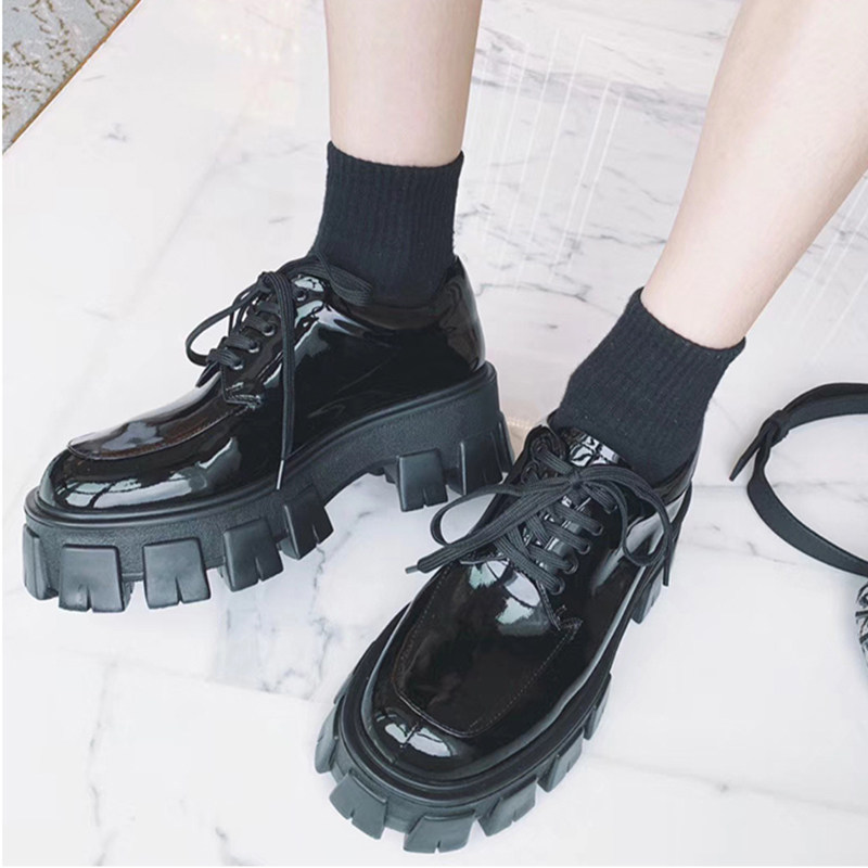 羊皮版欧美风厚底漆皮乐福鞋女黑色交叉绑带圆头显瘦学院风厚底鞋