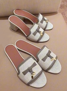 升级版2026夏季吊坠金属扣一字拖女粗跟外穿防滑lp百搭平底凉拖鞋