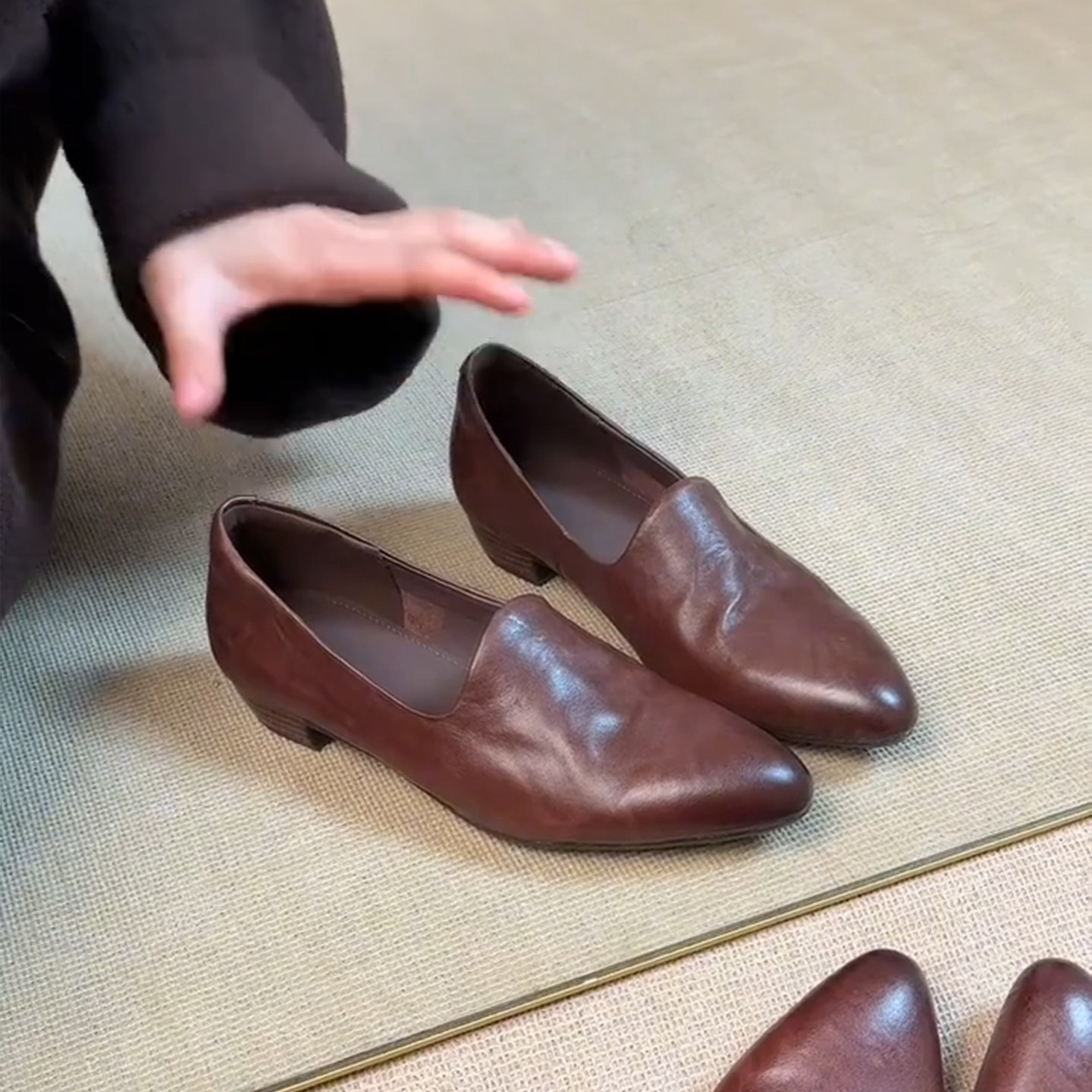 单鞋女设计感小众2026春季巨好看绝美尖头乐福鞋女红色低跟乐福鞋,女鞋,乐福鞋（豆豆鞋）,淘宝优惠券,粉丝福利购,淘宝优惠卷