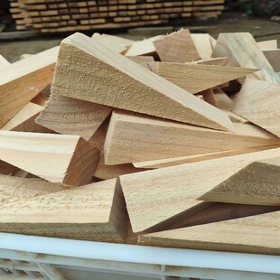 实木门窗安装木楔子三角木塞调平固定膨胀斜木块木尖木肖子工地用