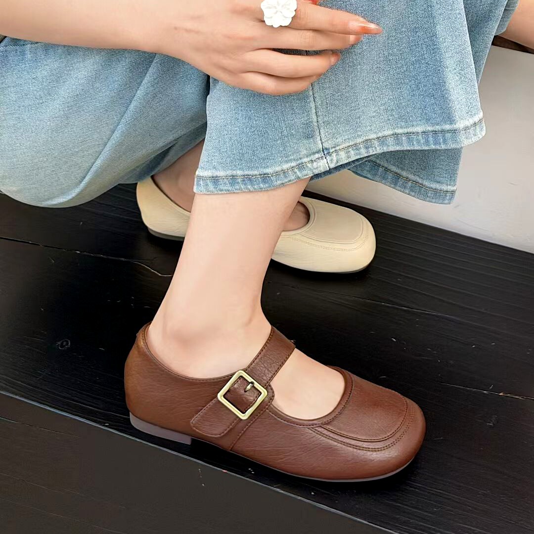 法式平底玛丽珍鞋女依佳依2026春夏新款软底单鞋女浅口配裙子女鞋