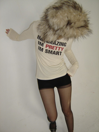 VACANCE新品 字母印花休闲长袖T恤 轻薄柔软修身