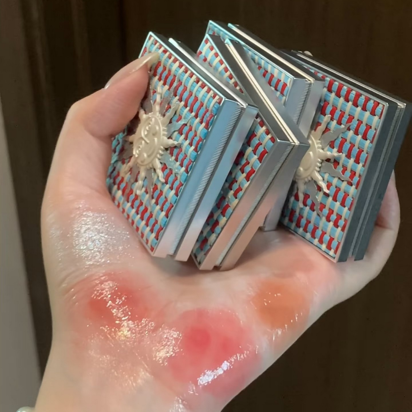 清透水光感！girlcult构奇果冻膏南洋假日多用膏腮红唇颊口红提亮