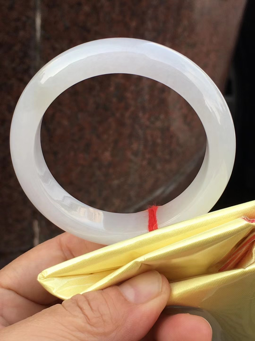 缅甸A货保真正品圈口49冰种白月光扁条正圈手镯少女送礼物小口径