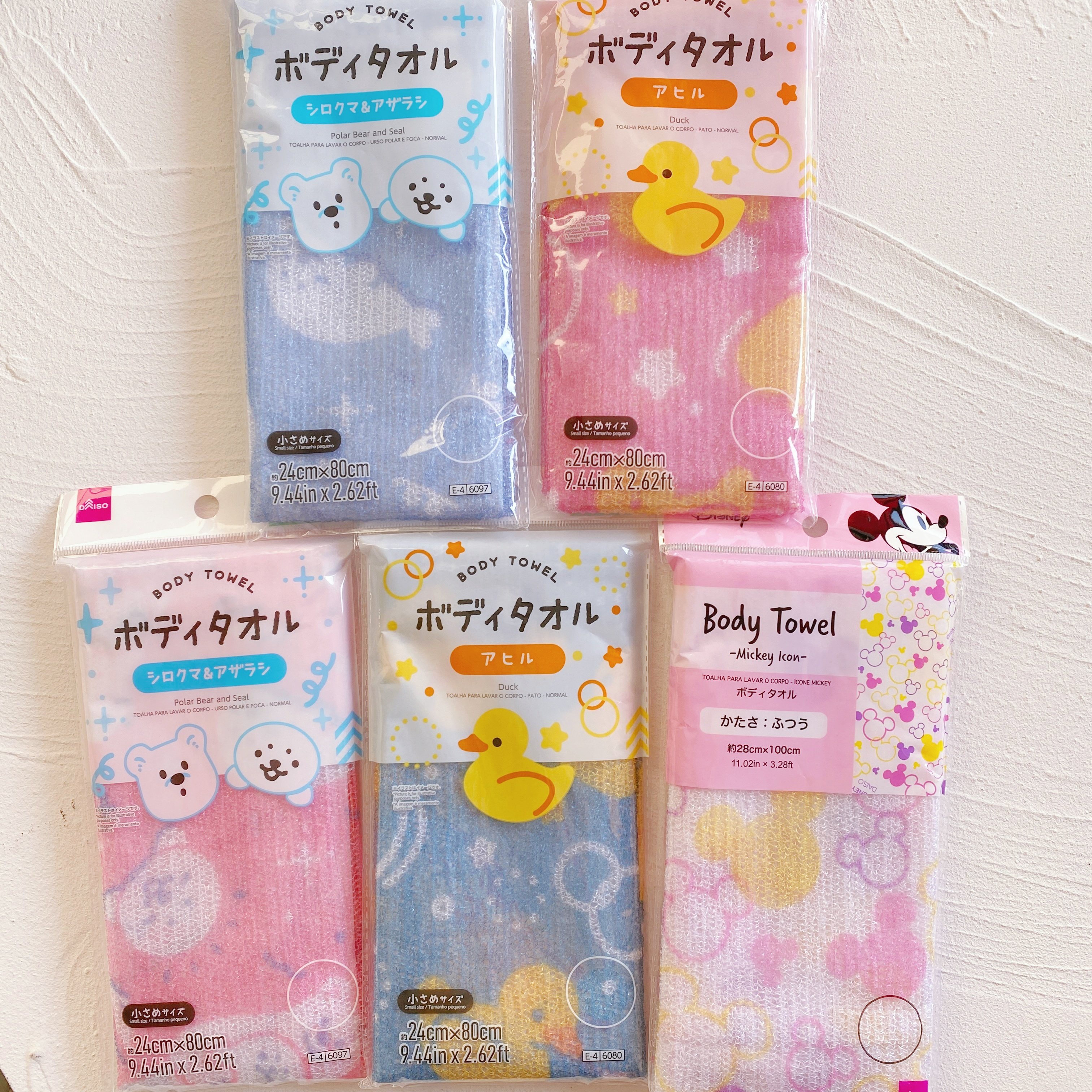 日本大创DAISO可爱卡通搓澡巾去角质防痘痘丰富气泡搓泥巾速干