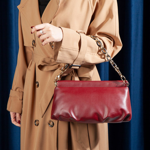 丝芙伦头层牛皮大容量腋下单肩包