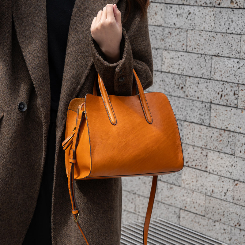 包包女2026春季新款真皮大容量斜挎手提包简约纯牛皮托特包放雨伞,箱包皮具/热销女包/男包,托特包,淘宝优惠券,粉丝福利购,淘宝优惠卷
