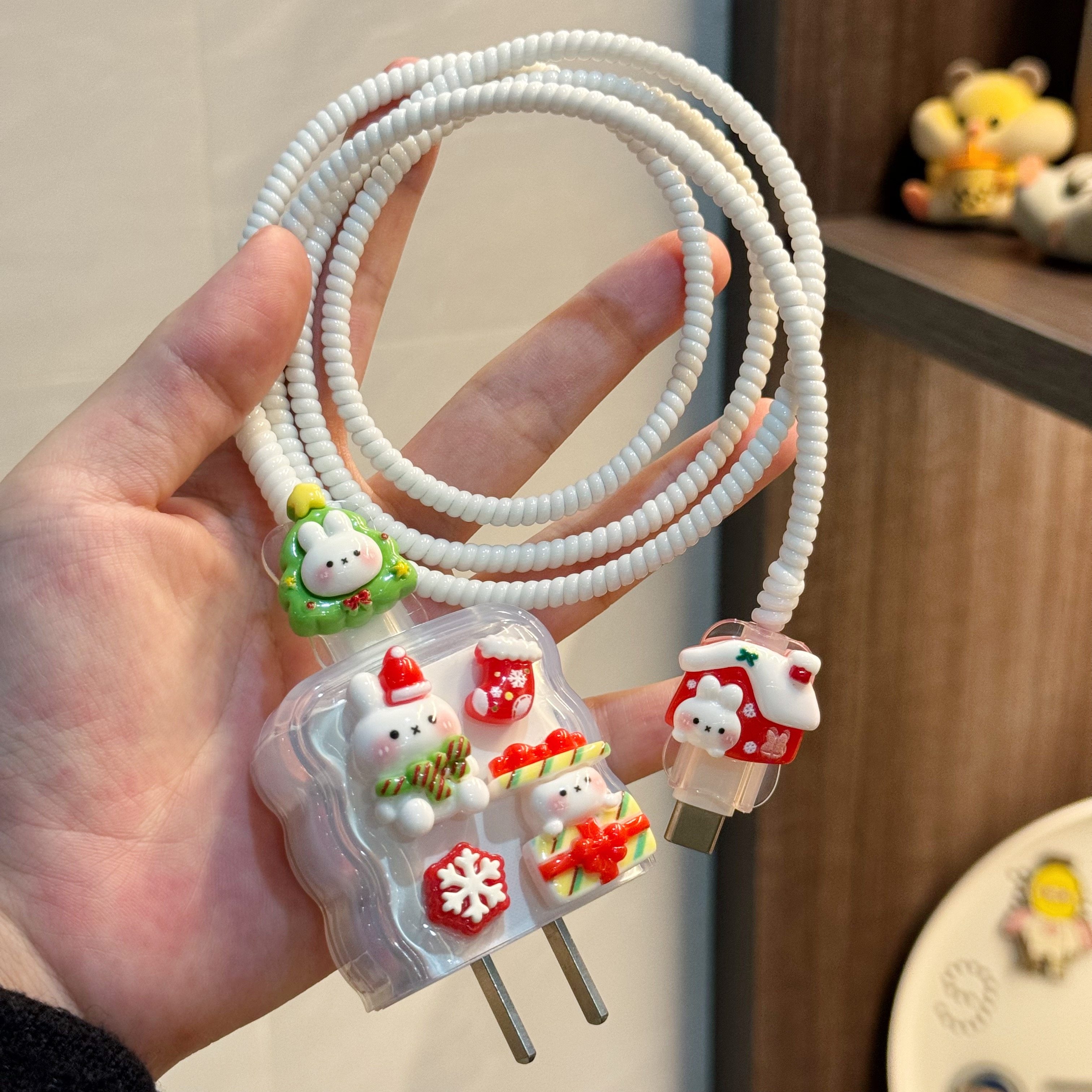 圣诞米菲兔适用vivo充电器保护套