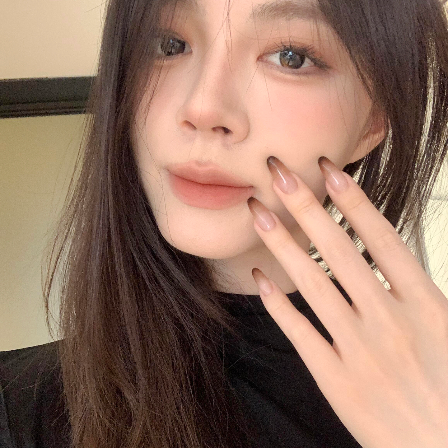 暹罗猫棕色渐变美甲还是那么诱人