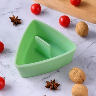 新款大号三角饭团模具寿司盒创意便当装饰三角团米饭造型压制盒