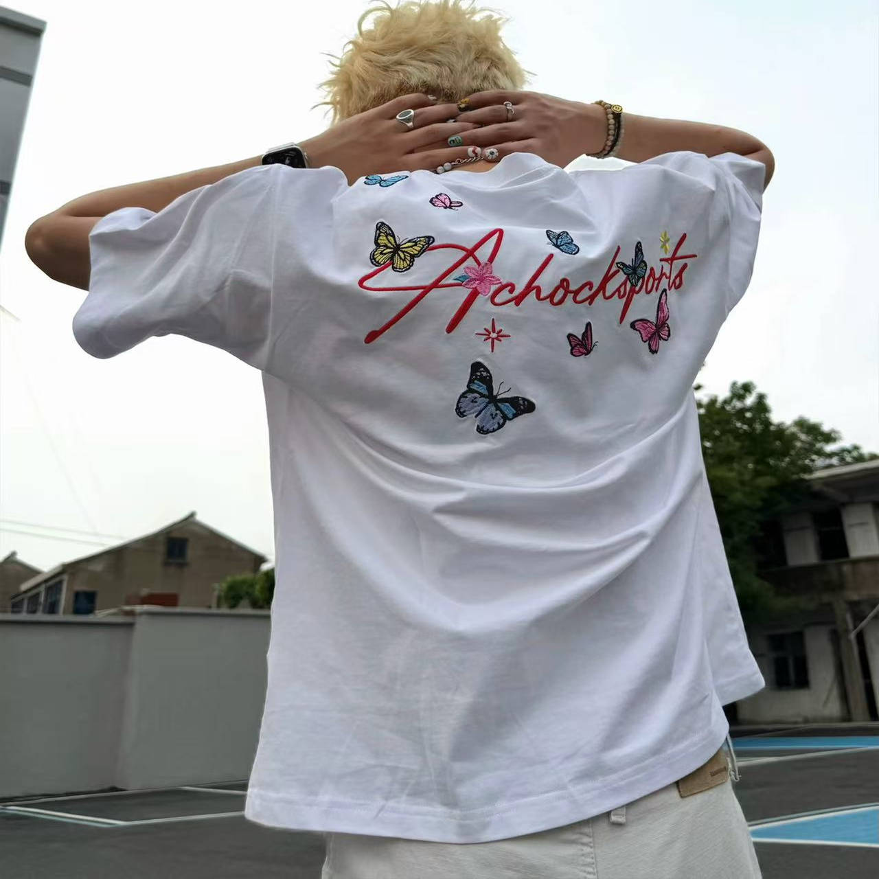 2025新款夏季刺绣蝴蝶短袖T恤