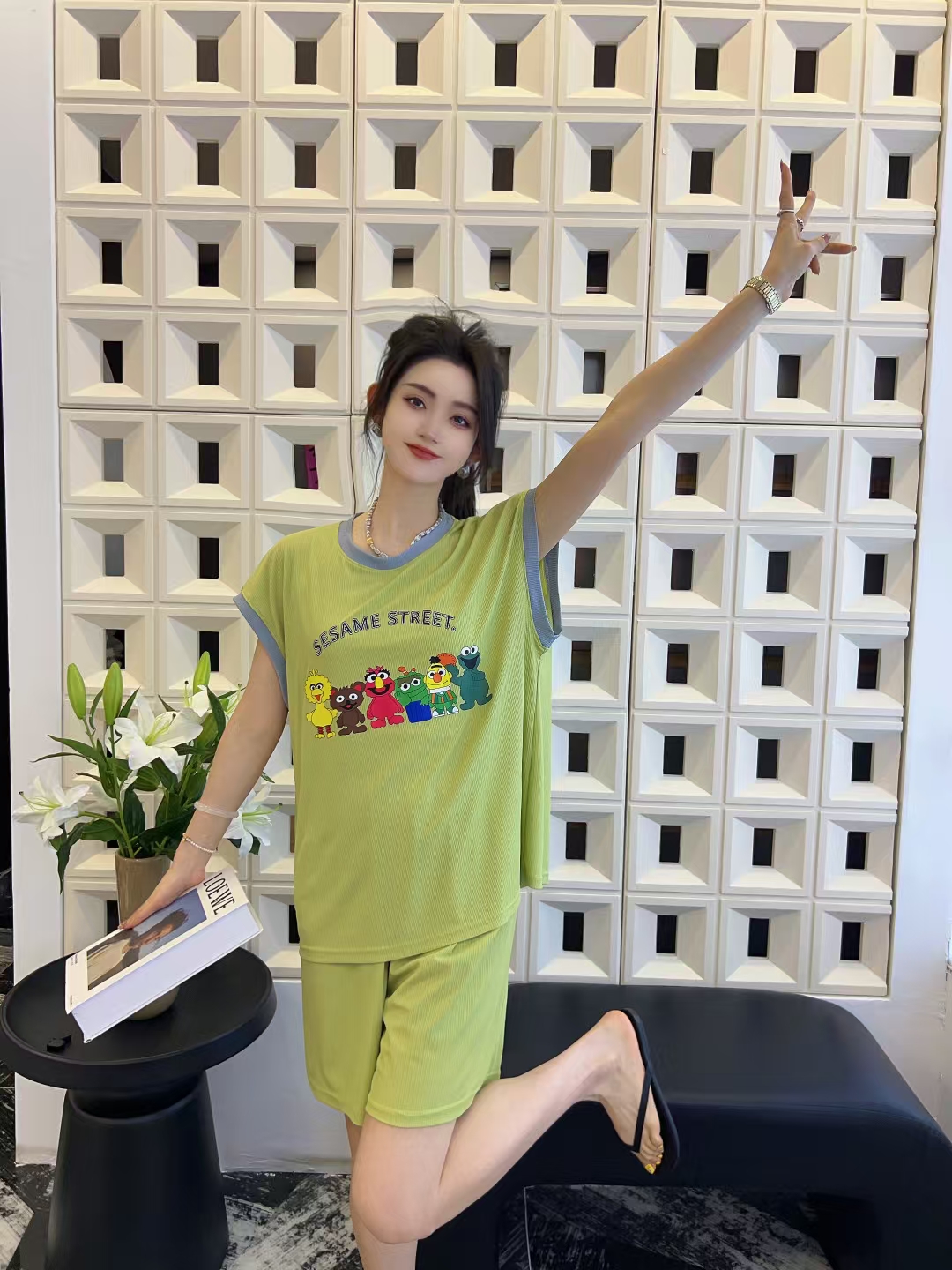 卡通大码睡裙女夏季新款大码宽松胖MM可爱减龄外穿家居服套装潮阳
