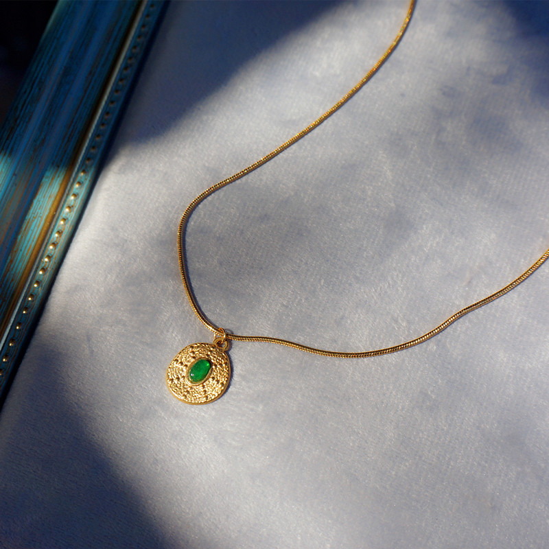 天然石钛钢项链chorker不掉色女高级感锁骨链蛇链送女友可戴洗澡