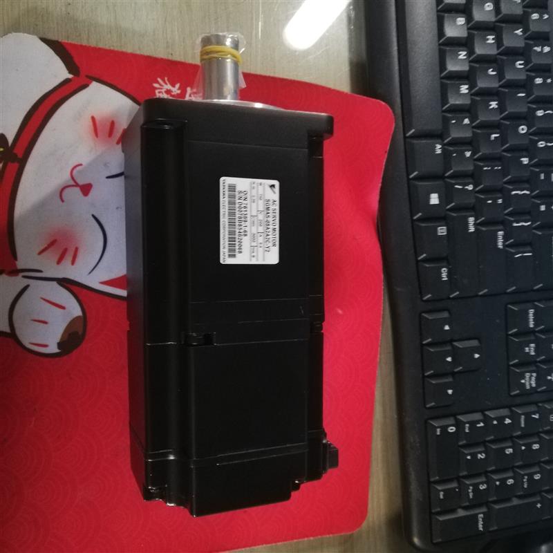 议价SGMAH-A3A1A-YR11安川伺服电机全新100w质保一年包邮