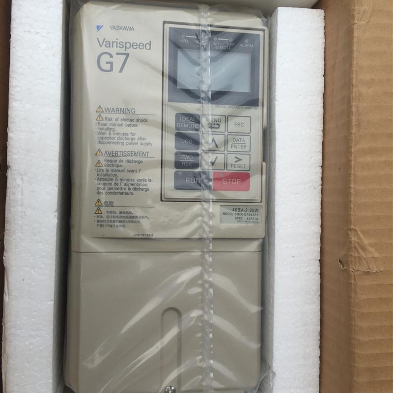 议价全新 G7 2.2KW 380V CIMR-G7B42P2 安川变频器