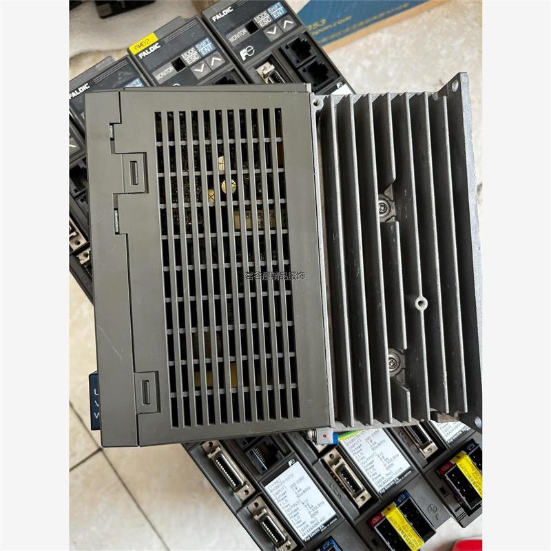 议价现货RYC401D3-VVT2数量5台RYC201D3-VVT议价