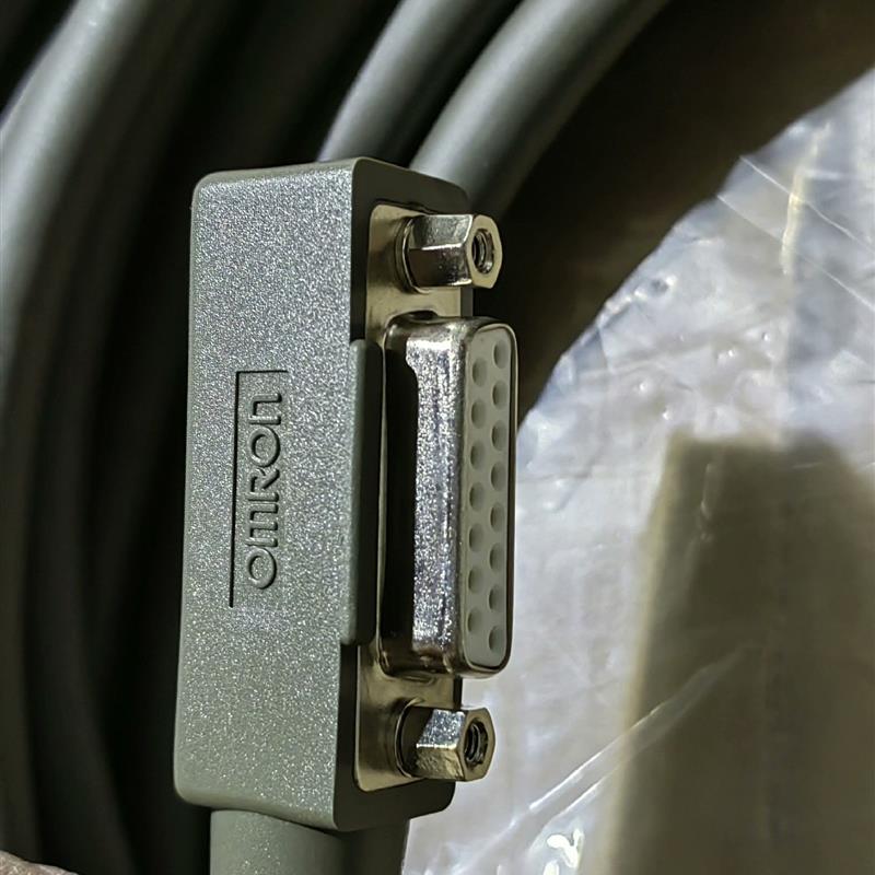 议价全新延长线带接头缆3F88L-CR010C 3F88L-CR020C实物拍前先议