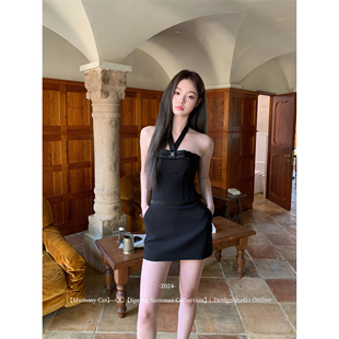 Mummy Cat下蛋喵 精致高级感蝴蝶结挂脖鱼骨包臀短款连衣裙