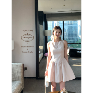 Cat 优雅气质无袖 下蛋喵 新品 日礼服连衣裙 思念滤镜 Mummy