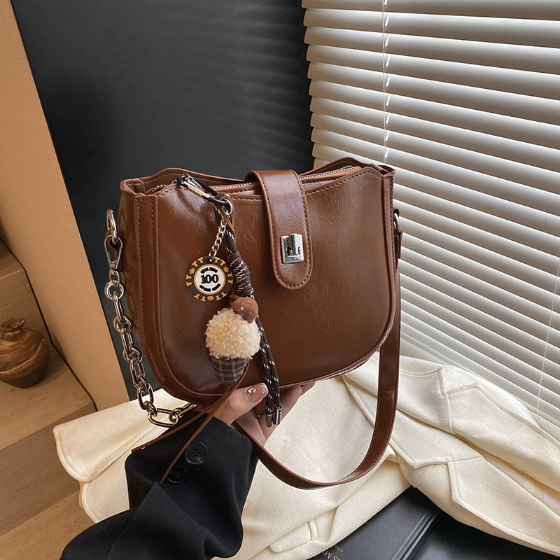 高级质感手提单肩水桶包包女2026送冬季新款时尚洋气半圆链条托特,箱包皮具/热销女包/男包,通用款女包,淘宝优惠券,粉丝福利购,淘宝优惠卷