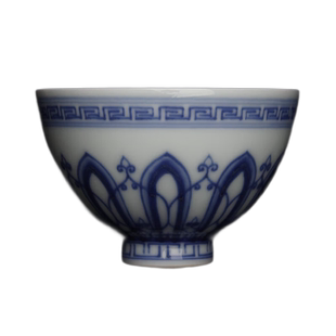 阮顺荣 仿明青花 宝相纹 小鸡心杯 主人杯釉面凝润景德镇手绘茶杯
