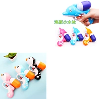 Водный пистолет, дельфин