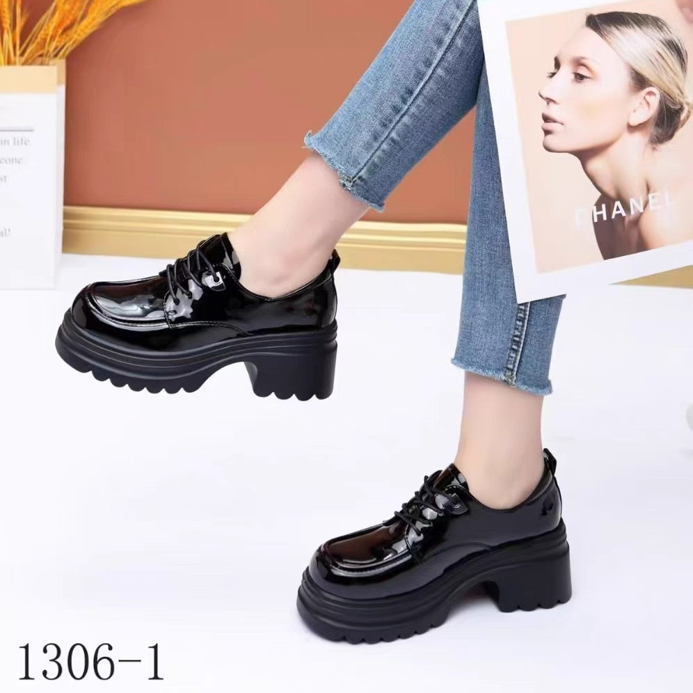 增高厚底英伦风漆皮小皮鞋女新款系带高跟单鞋厚底乐福鞋1306-1