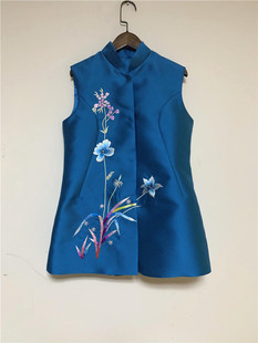 店长推荐!轻奢百搭夏姿风立领直襟鸢尾花刺绣修身中长款中式马甲