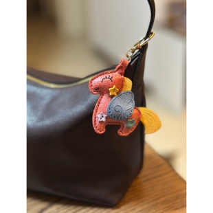 雾腊牛皮飞马挂件独角兽包挂件手工缝制真皮挂饰书包挂件车挂饰