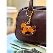 摇摇马挂件真皮挂饰头层牛皮植糅皮挂饰手工缝制包包挂饰汽车挂饰