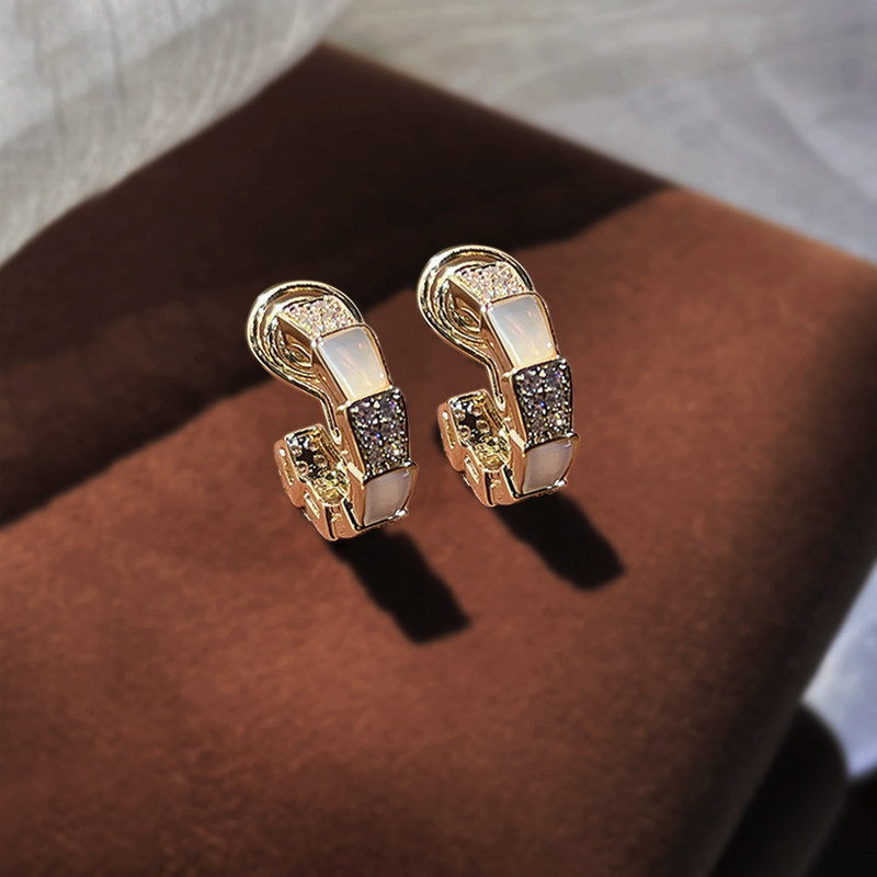 精品全新母贝天然贝壳锆石微镶无痛蚊香盘耳夹无耳洞女圈耳环银针,饰品/流行首饰/时尚饰品新,耳夹,淘宝优惠券,粉丝福利购,淘宝优惠卷