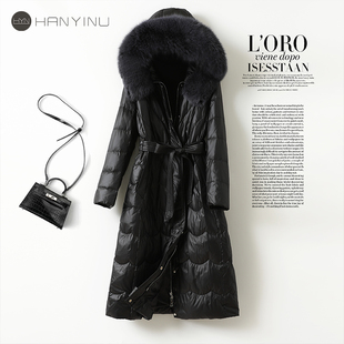羽绒服女中长款连帽黑色修身气质狐狸毛领2025新款通勤白鸭绒外套
