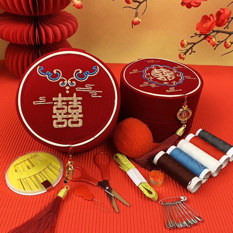 结婚刺绣红针线盒女方陪嫁用品