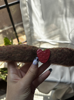 LASS LIZ原创自制2025秋冬新款复古时髦喜庆红色长蝴蝶结侧边夹