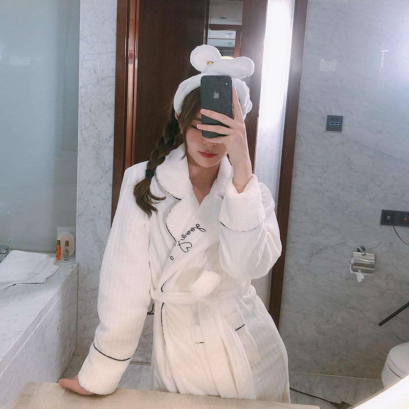 新品睡袍女秋冬长款珊瑚绒可爱保暖法兰绒长款睡袍浴袍家居服睡衣