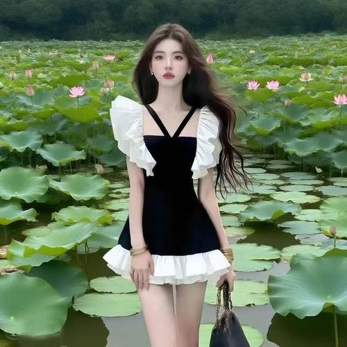 小个子气质收腰小飞袖短款裙子