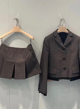 M家高定刺绣深灰色格纹徽标口袋西服2024秋冬压褶半裙抽绳小蓬裙