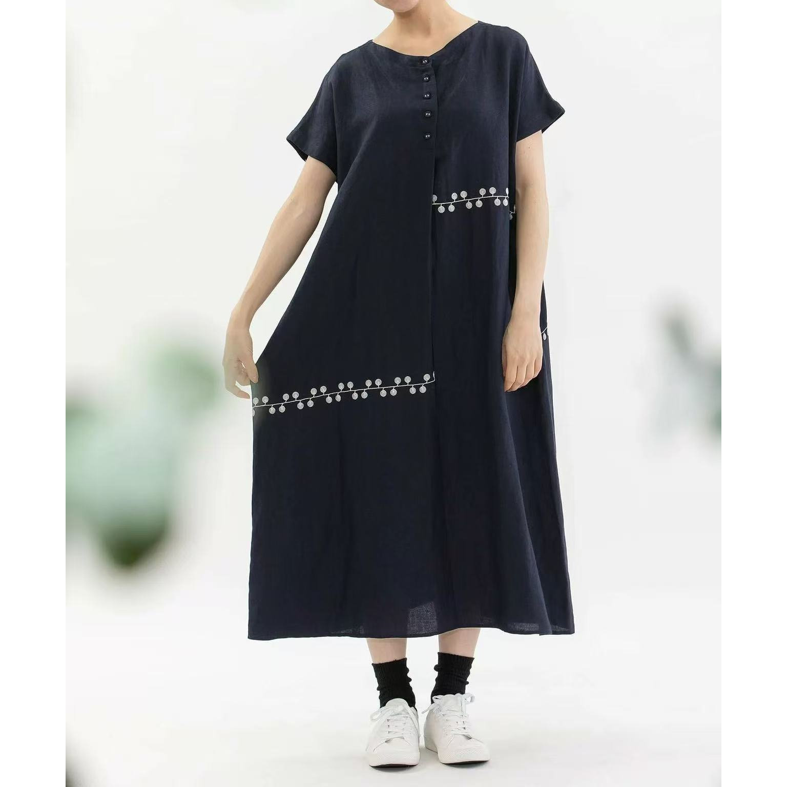 前后两穿绣花背带连衣裙女2026夏季新款背心裙无袖纯棉大码中长裙