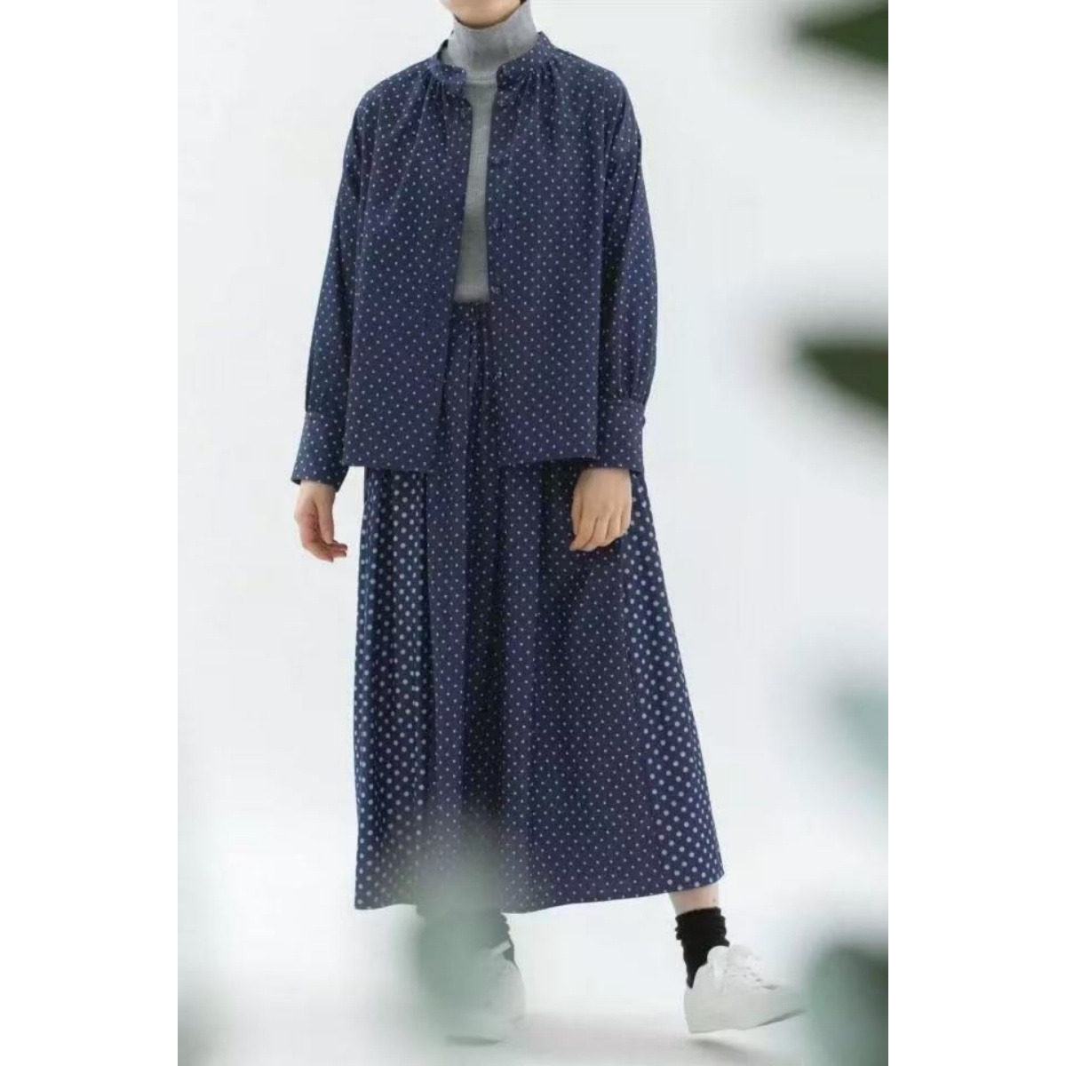 官网点点长袖薄款牛仔衬衫女2026春季新款立领纯棉中长款时尚上衣