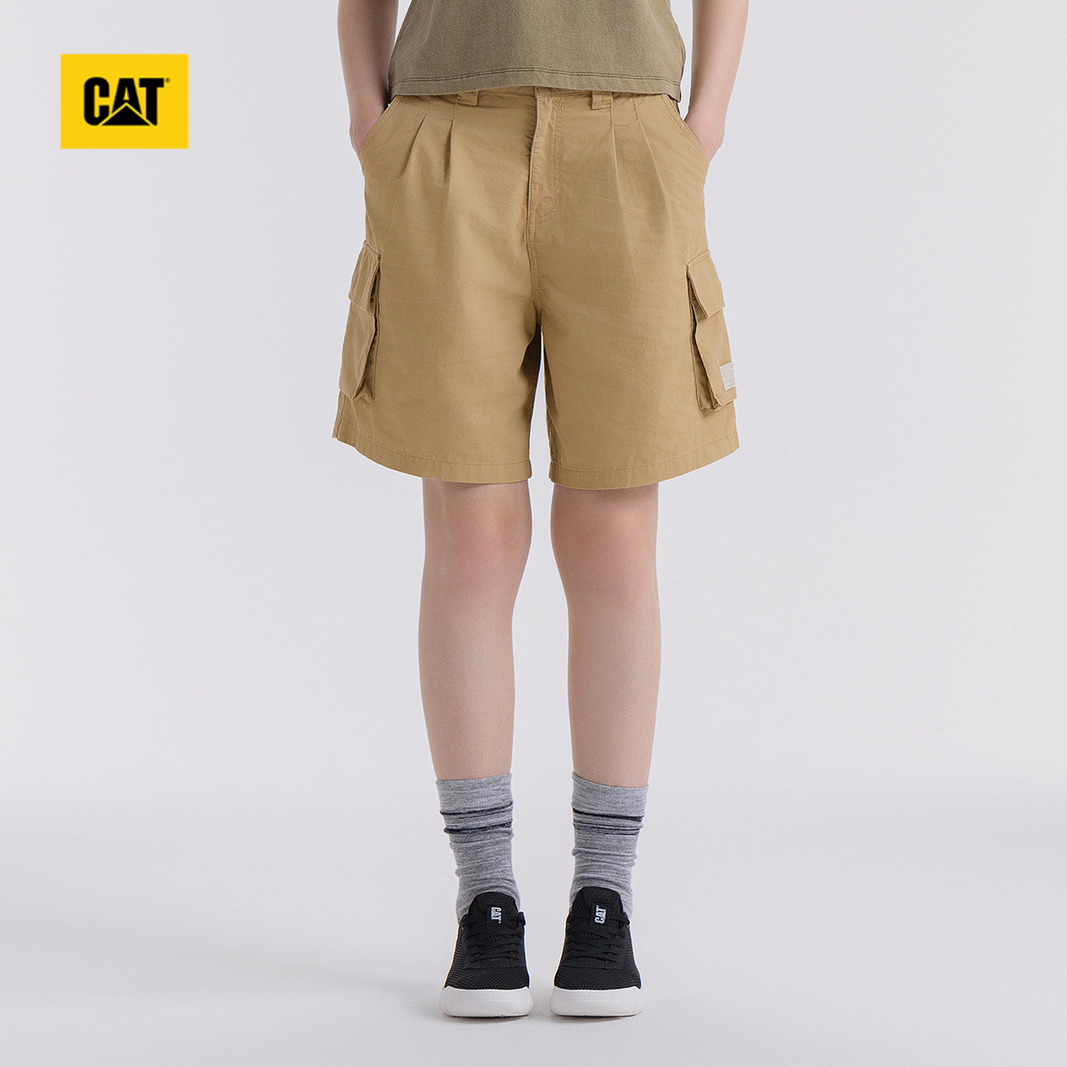 CAT卡特25夏季新品女士户外美式工装风贴袋休闲短裤五分裤,女装/女士精品,短裤,淘宝优惠券,粉丝福利购,淘宝优惠卷